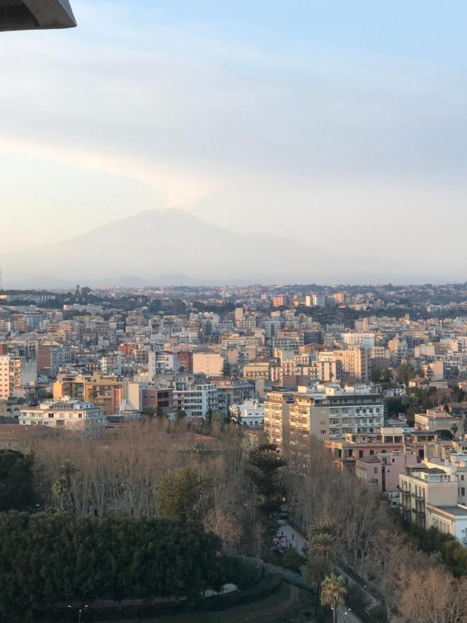The Top Of カターニア エクステリア 写真